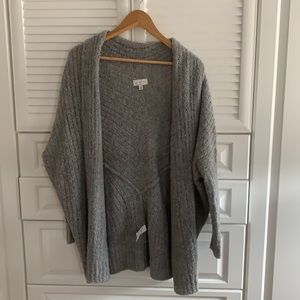 🌟Host Pick🌟Lucky brand 🍀 slouchy sweater